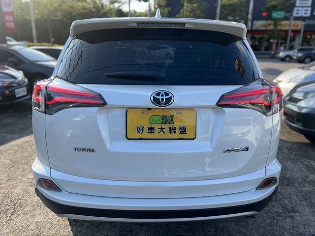 TOYOTA豐田 RAV4  第5張相片