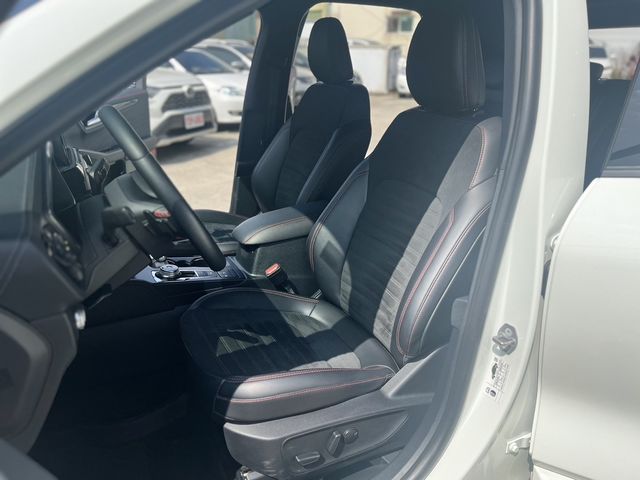 FORD福特 KUGA  第2張相片