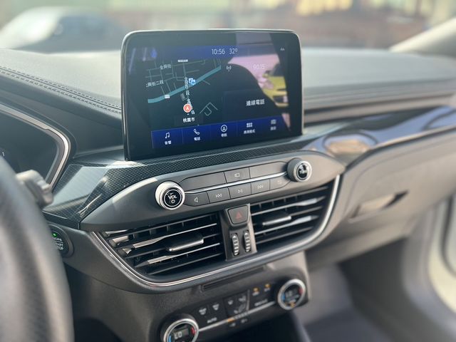FORD福特 KUGA  第10張相片