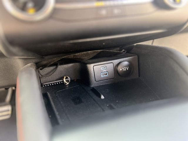 FORD福特 KUGA  第15張相片