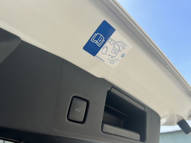 FORD福特 KUGA  第19張相片