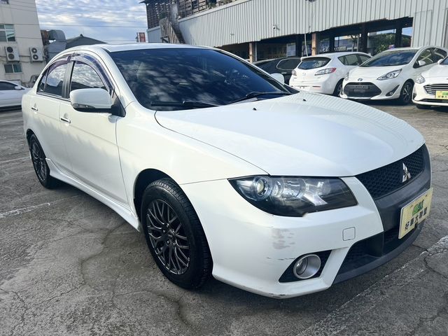 MITSUBISHI三菱 LANCER FORTIS  第3張相片