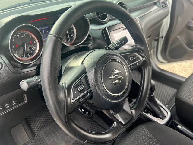 SUZUKI鈴木 SWIFT  第13張相片