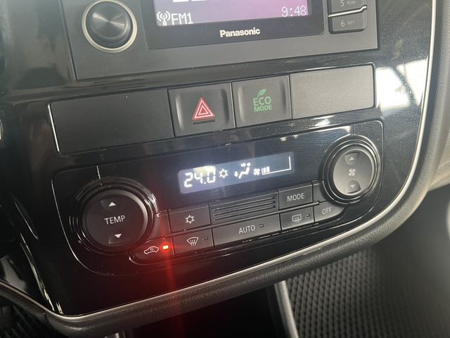 MITSUBISHI三菱 OUTLANDER  第16張相片
