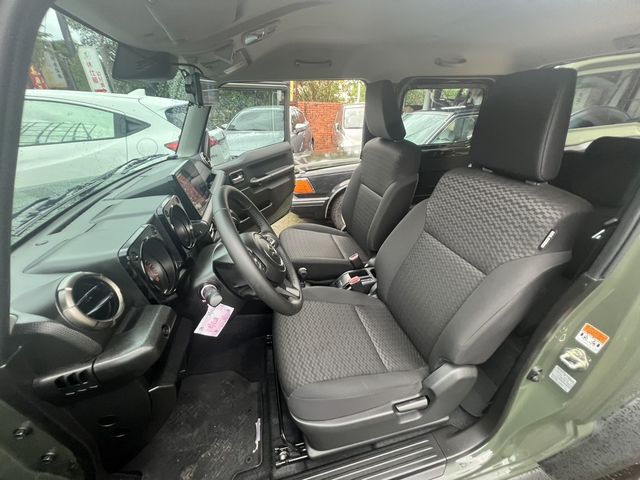 SUZUKI鈴木 JIMNY  第7張相片
