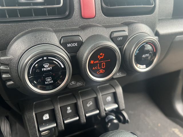 SUZUKI鈴木 JIMNY  第16張相片