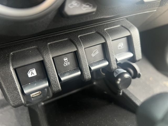 SUZUKI鈴木 JIMNY  第18張相片