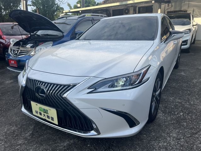 LEXUS凌志 ES200  第1張相片
