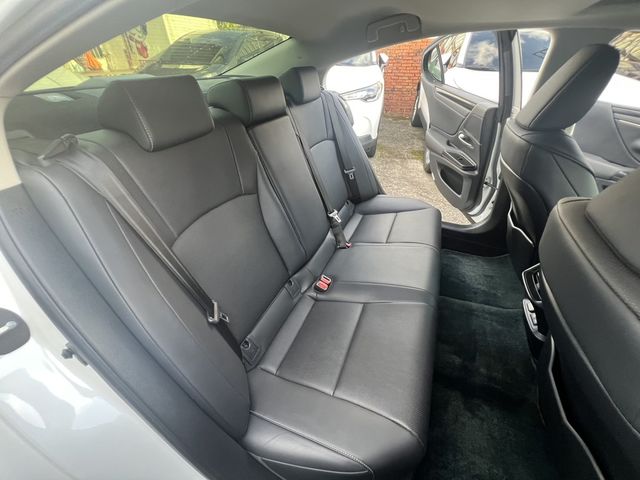 LEXUS凌志 ES200  第10張相片