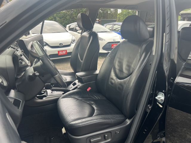 TOYOTA豐田 RAV4  第7張相片