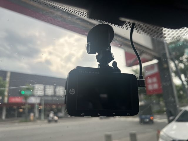TOYOTA豐田 RAV4  第18張相片