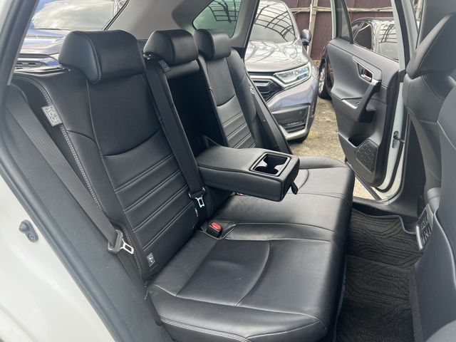 TOYOTA豐田 RAV4  第9張相片