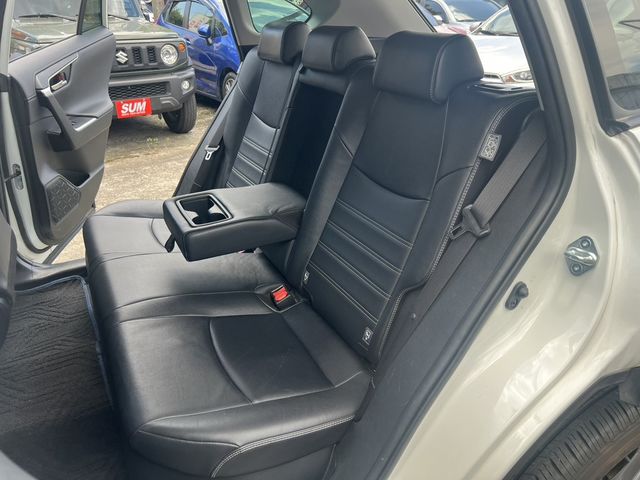 TOYOTA豐田 RAV4  第10張相片