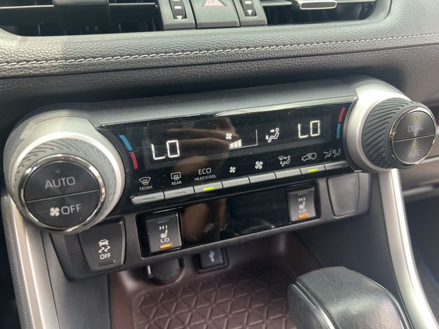 TOYOTA豐田 RAV4  第15張相片