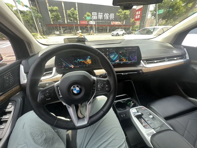 BMW寶馬 220I  第11張相片