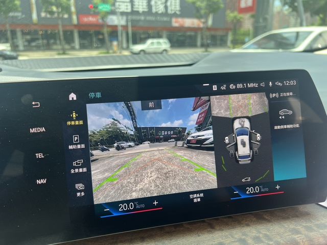 BMW寶馬 220I  第15張相片