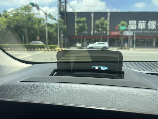 BMW寶馬 220I  第16張相片