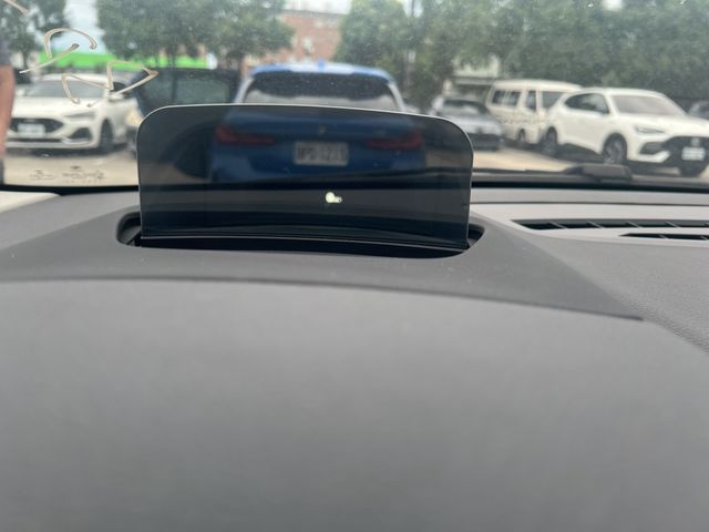 BMW寶馬 218I  第18張相片