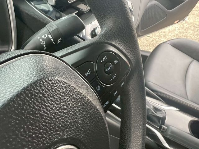 TOYOTA豐田 COROLLA ALTIS HYBRID  第13張相片