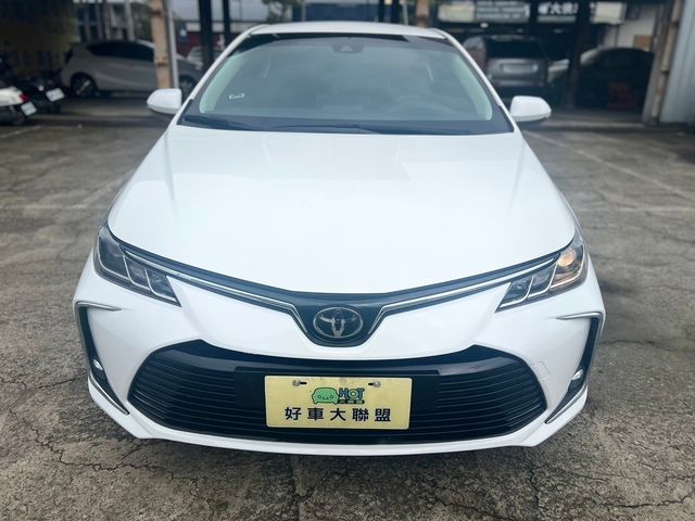 TOYOTA豐田 ALTIS  第2張相片
