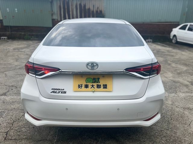TOYOTA豐田 ALTIS  第5張相片