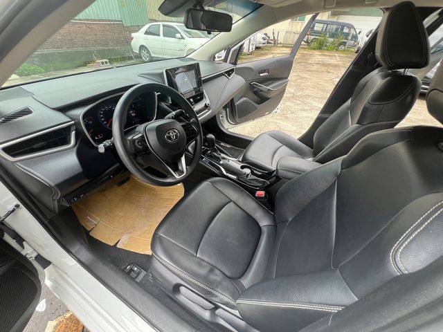 TOYOTA豐田 ALTIS  第11張相片