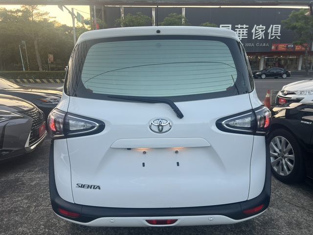 TOYOTA豐田 SIENTA  第5張相片