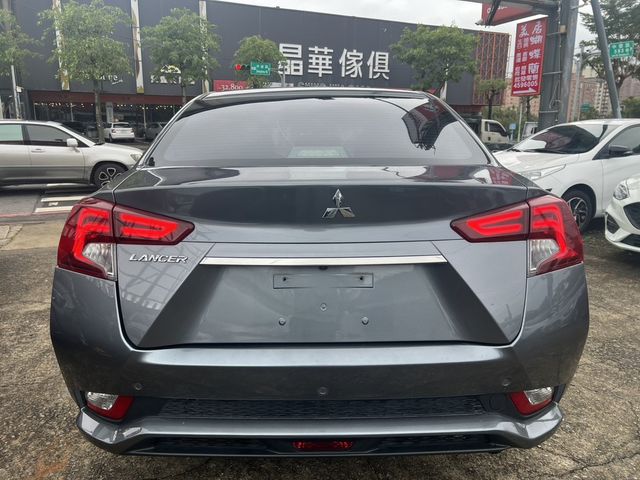 MITSUBISHI三菱 LANCER  第5張相片