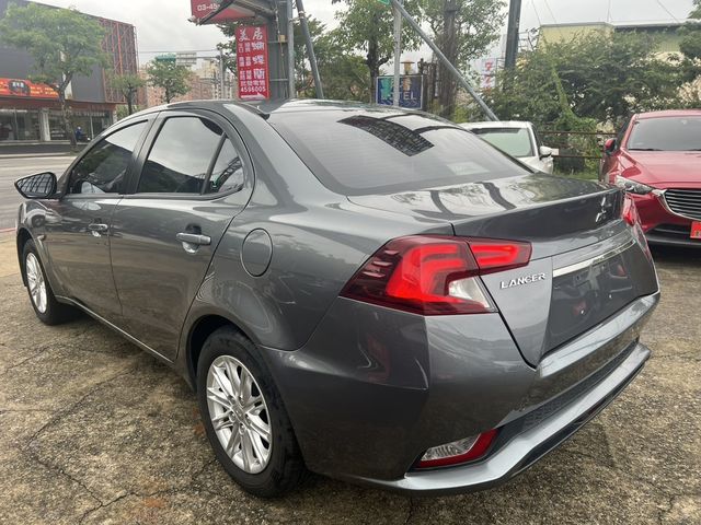 MITSUBISHI三菱 LANCER  第6張相片