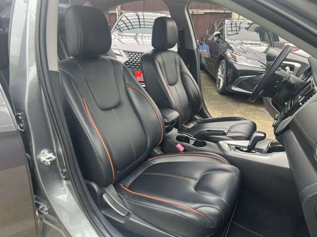 MITSUBISHI三菱 LANCER  第7張相片