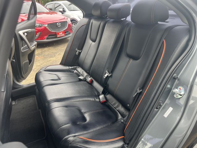 MITSUBISHI三菱 LANCER  第9張相片