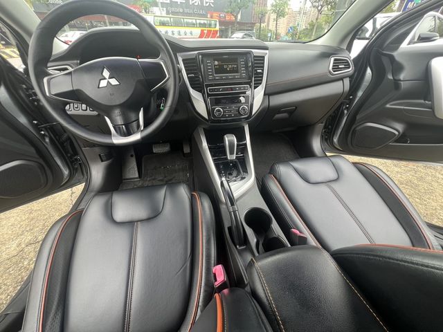 MITSUBISHI三菱 LANCER  第12張相片