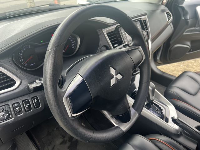 MITSUBISHI三菱 LANCER  第13張相片