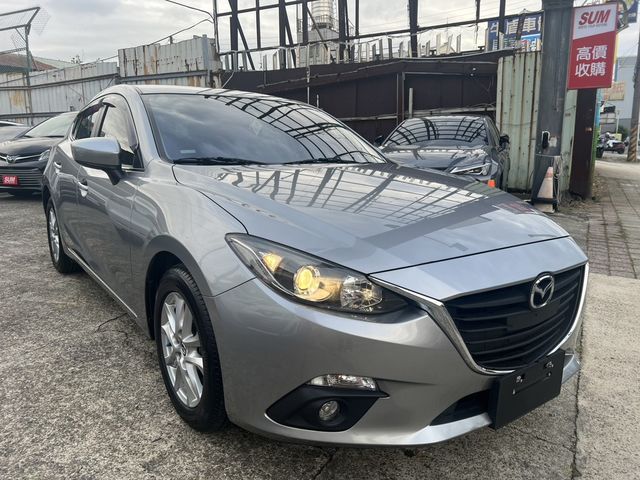 MAZDA馬自達 MAZDA 3  第3張相片