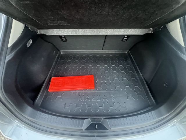 MAZDA馬自達 MAZDA 3  第11張相片