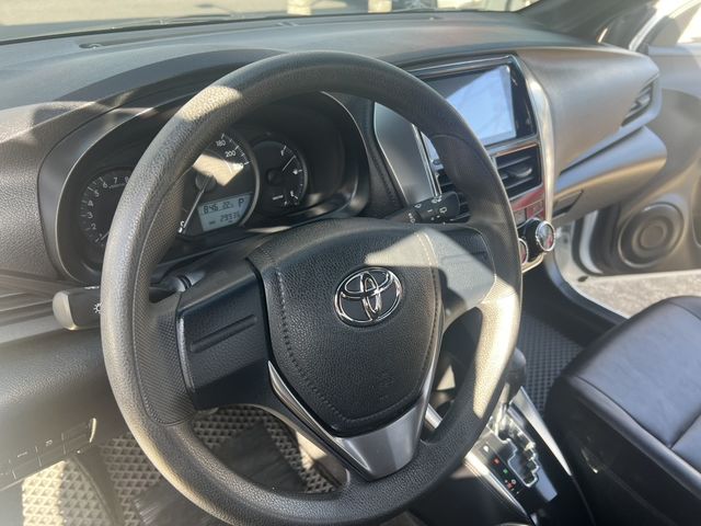 TOYOTA豐田 YARIS  第14張相片