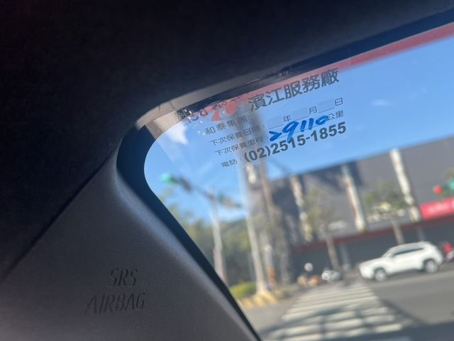 TOYOTA豐田 YARIS  第18張相片