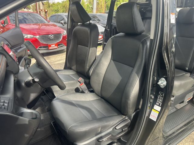 TOYOTA豐田 SIENTA  第7張相片