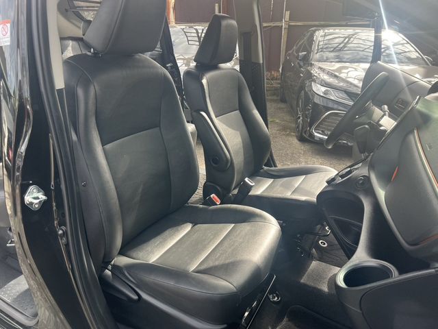 TOYOTA豐田 SIENTA  第8張相片