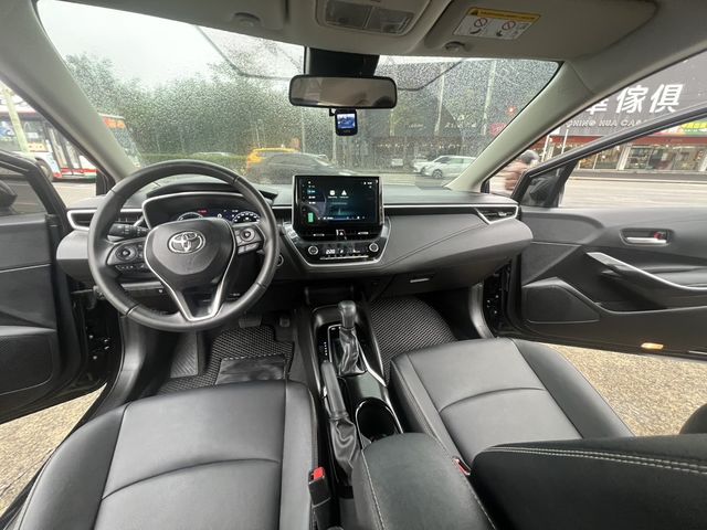 TOYOTA豐田 COROLLA ALTIS HYBRID  第11張相片