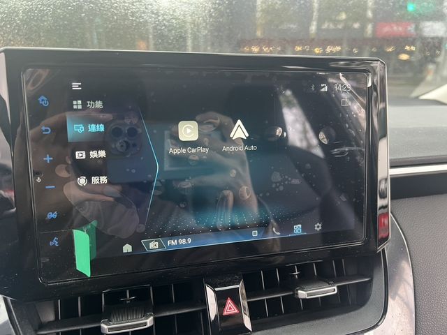 TOYOTA豐田 COROLLA ALTIS HYBRID  第13張相片