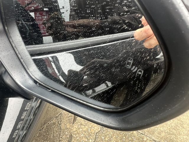 TOYOTA豐田 COROLLA ALTIS HYBRID  第19張相片