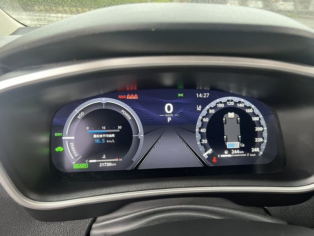 TOYOTA豐田 COROLLA ALTIS HYBRID  第20張相片