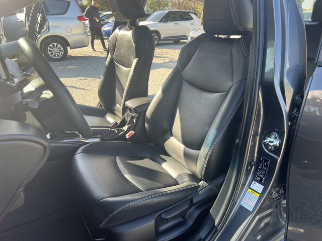 TOYOTA豐田 ALTIS  第7張相片