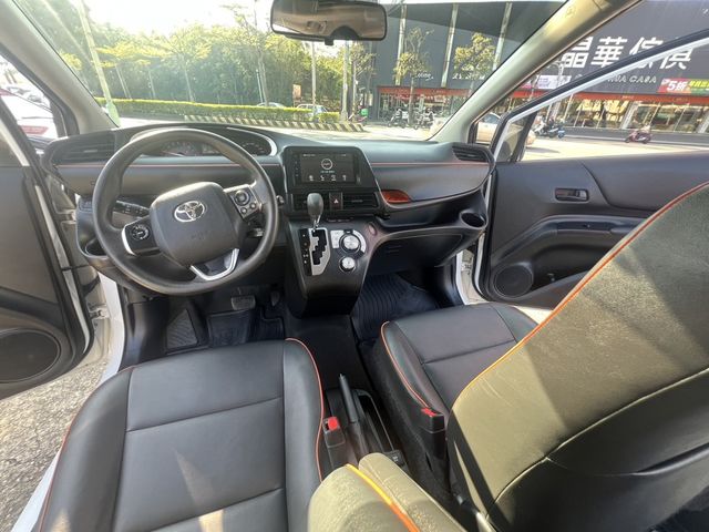 TOYOTA豐田 SIENTA  第12張相片