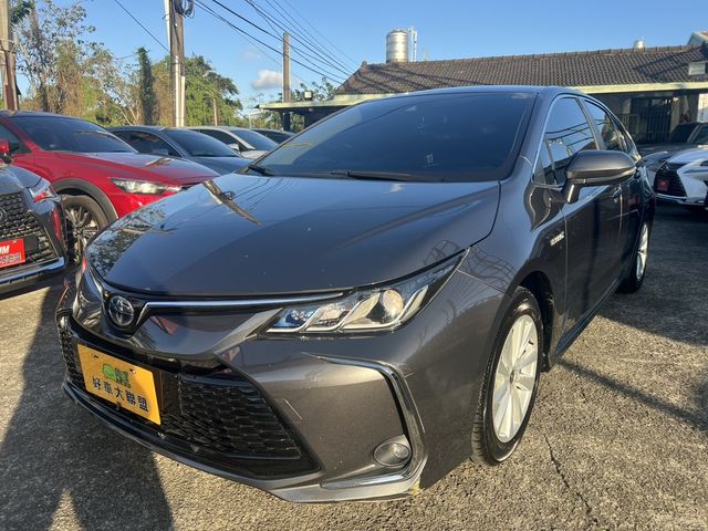 TOYOTA豐田 COROLLA ALTIS HYBRID  第1張相片