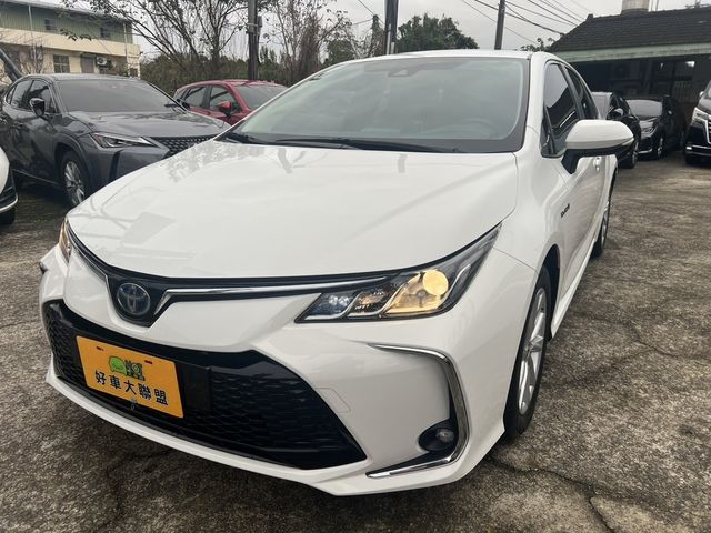 TOYOTA豐田 COROLLA ALTIS HYBRID  第1張相片