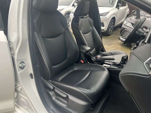 TOYOTA豐田 COROLLA ALTIS HYBRID  第8張相片