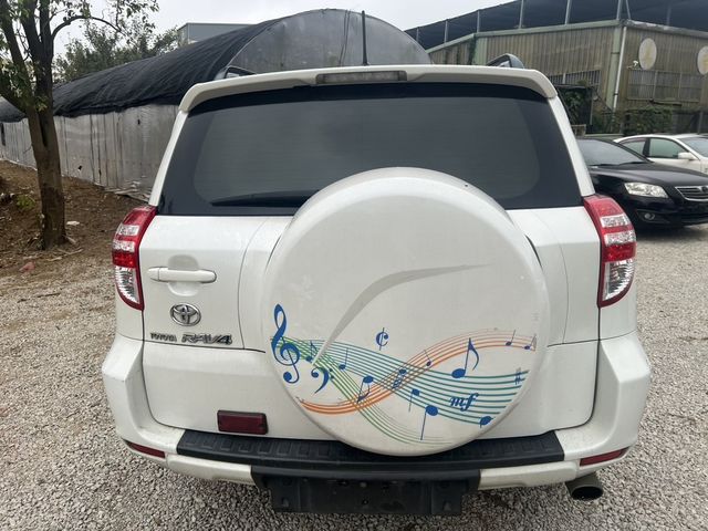 TOYOTA豐田 RAV4  第5張相片