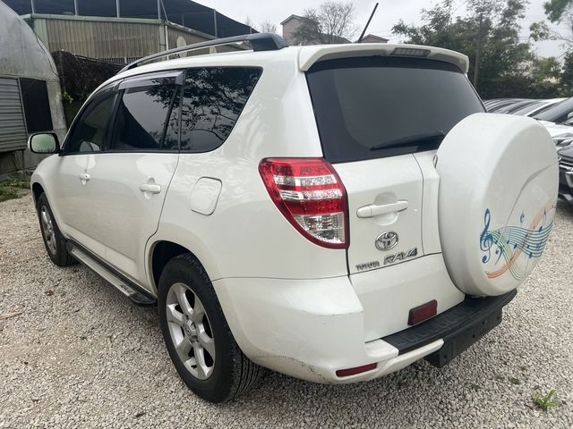 TOYOTA豐田 RAV4  第6張相片